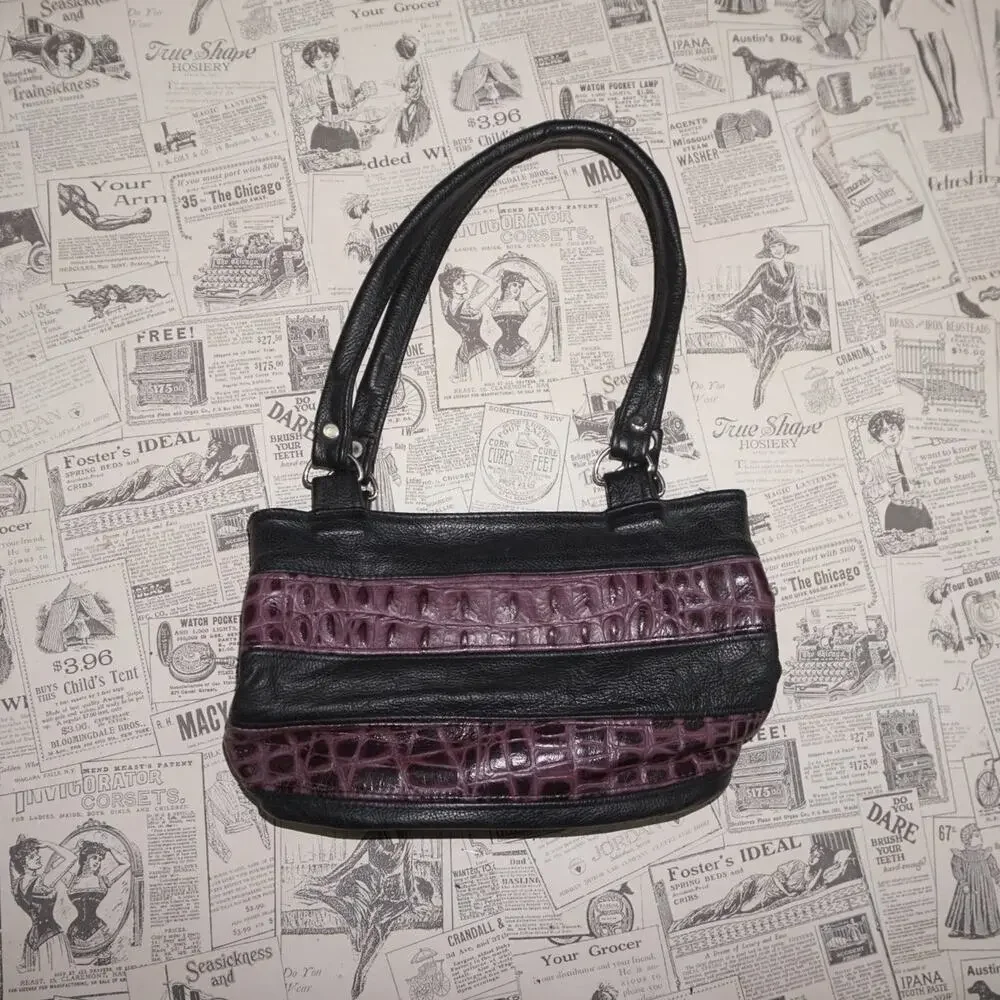 Vintage Y2K American Vintage Accessories crocodile skin 2